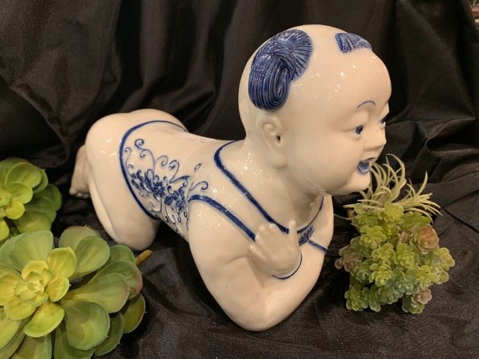Porcelain Asian headrest / pillow 