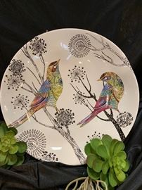 Colorful bird plate