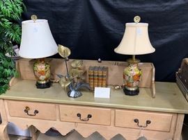 Companion furniture from the Turtle Creek condo (leg as is). The lamps match -----  just not the shades