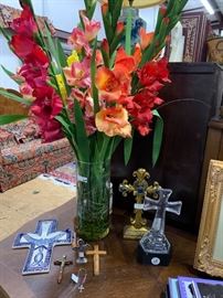 Cross collection; brilliant artificial flowers
