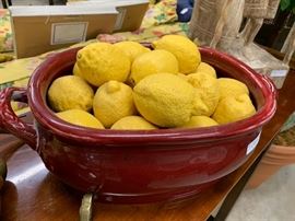 A wonderful accent for the yellow sofa and lounge