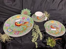 More pretty bird plates