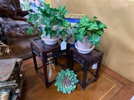 Small risers - great for decorating