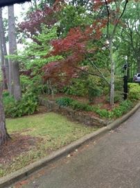 The grounds are exceptional, but you must stay on the driveway as you walk to the sale.