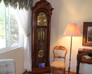 Seth Thomas Grandfather Clock (Works)