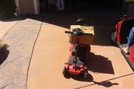 4 wheeled senior scooter Go- Go