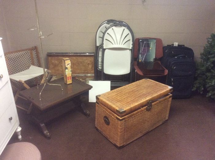 The basement has great miscellaneous small furniture