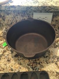 The cast iron Dutch oven.