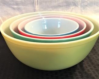 Vintage pyrex