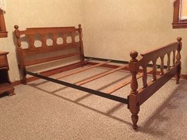 Full bed frame, headboard and footboard