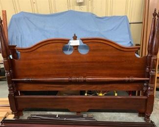 King size bed complete with headboard, footboard, and side rails. Very good condition $100