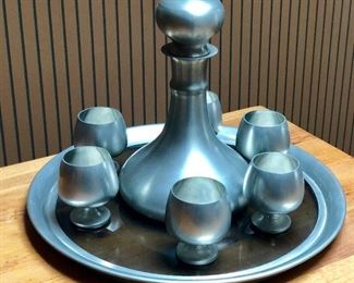 Vintage Lunt Pewter Cordial Set