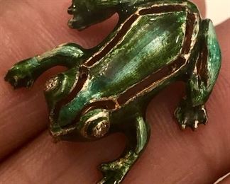 14K and enamel frog