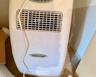 92. Sunpentown Air Conditioner 