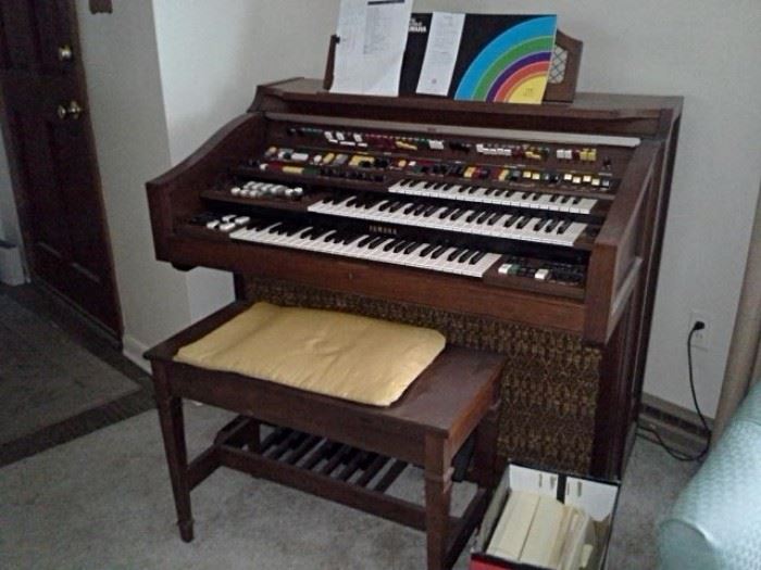Yamaha Organ lr