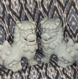 ceramic foo dogs