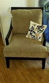 Ashley arm chair