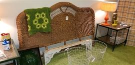 wicker king headboard, orange lamps