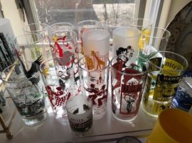 Novelty & souvenir glassware.