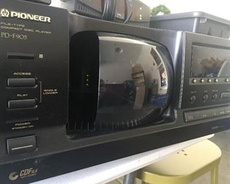 Pioneer 101 CD player/changer