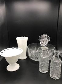 Arcoroc France Glass Bowl & Milk Glass https://ctbids.com/#!/description/share/143320