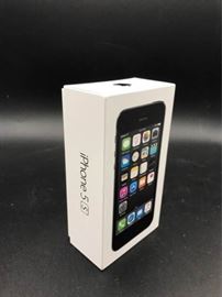 Apple iPhone 5 S https://ctbids.com/#!/description/share/143338