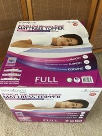 Full Size Mattress Topper (new in box) https://ctbids.com/#!/description/share/143346