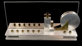 NANCY GOSSELS SCULPTURE .