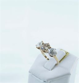 Estate Jewelry, "Diamond Ring" 14K Gold. With appraisal.