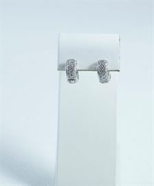 14K white gold diamond earrings.