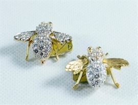 18K yellow gold rosenthal diamond bee pin/pendant. With appraisal.