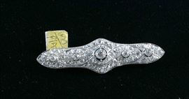 Platinum antique diamond brooch. With appraisal.