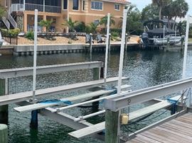 Boat lift 4000 pounds