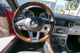 2013 SLK 350 Mercedes benz  very low mileage 