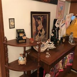 Lots of beautiful collectibles...
Lladro 
Italian porcelain 
Russian porcelain 