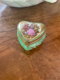 Limoges heart shaped trinket box