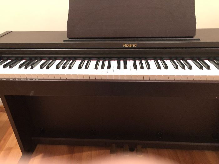 digital piano