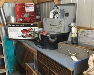 Master Mechanic miter Saw. Craftsman wet/dry vac.  Rockwell Versa planer with new extra carbide cutter. Timber Wolf angle drill