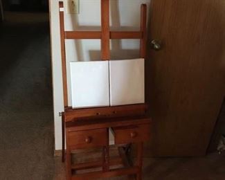 Very Nice Art Easel