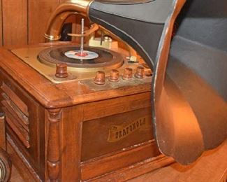 Vintage The Grafonola Records Player with orn