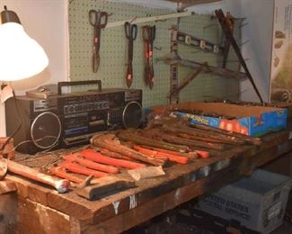 Hand Tools Wrenches Radio, Work Bench