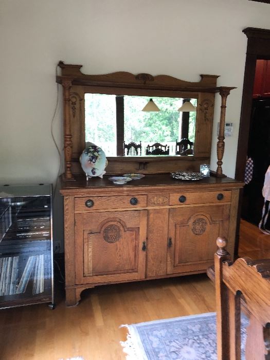 Oat carved buffet 22"d x 59"w x 75"h asking $220 stereo system also for sale