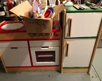 Toddlers to young child play kitchen made of real wood