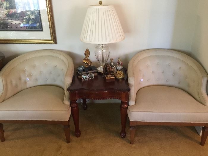 matching curved back chairs along with second matching end table. Crystal lamp has a partner, too! 