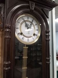  Key Wind Wooden Wall Pendulum Clock https://ctbids.com/#!/description/share/143783