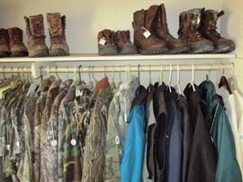 Lots and Lots of Camouflage... Can you see it??