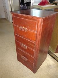 Vintage small bureau.