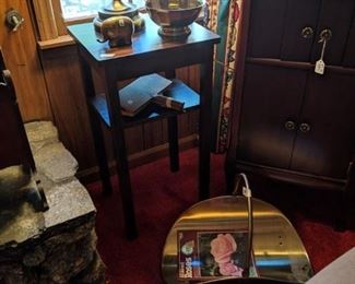 Old phonograph needs tlc