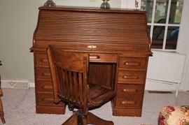 ANTIQUE ROLL TOP DESK AND CHAIR 