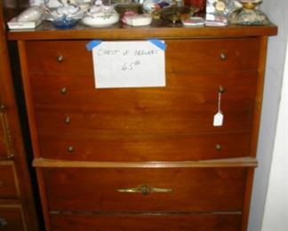 MCM CHEST OF DRAWERS   BUY IT NOW $ 65.00